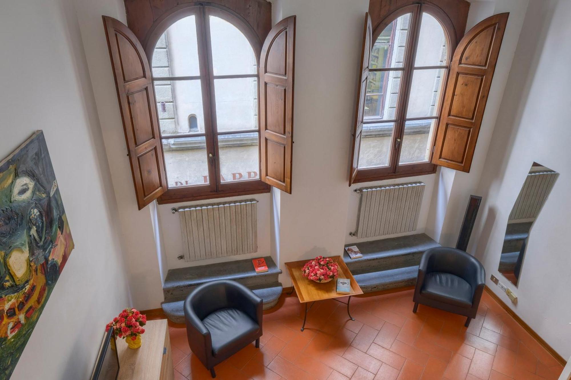 דירות פירנצה La Casa Di Dante Alighieri מראה חיצוני תמונה