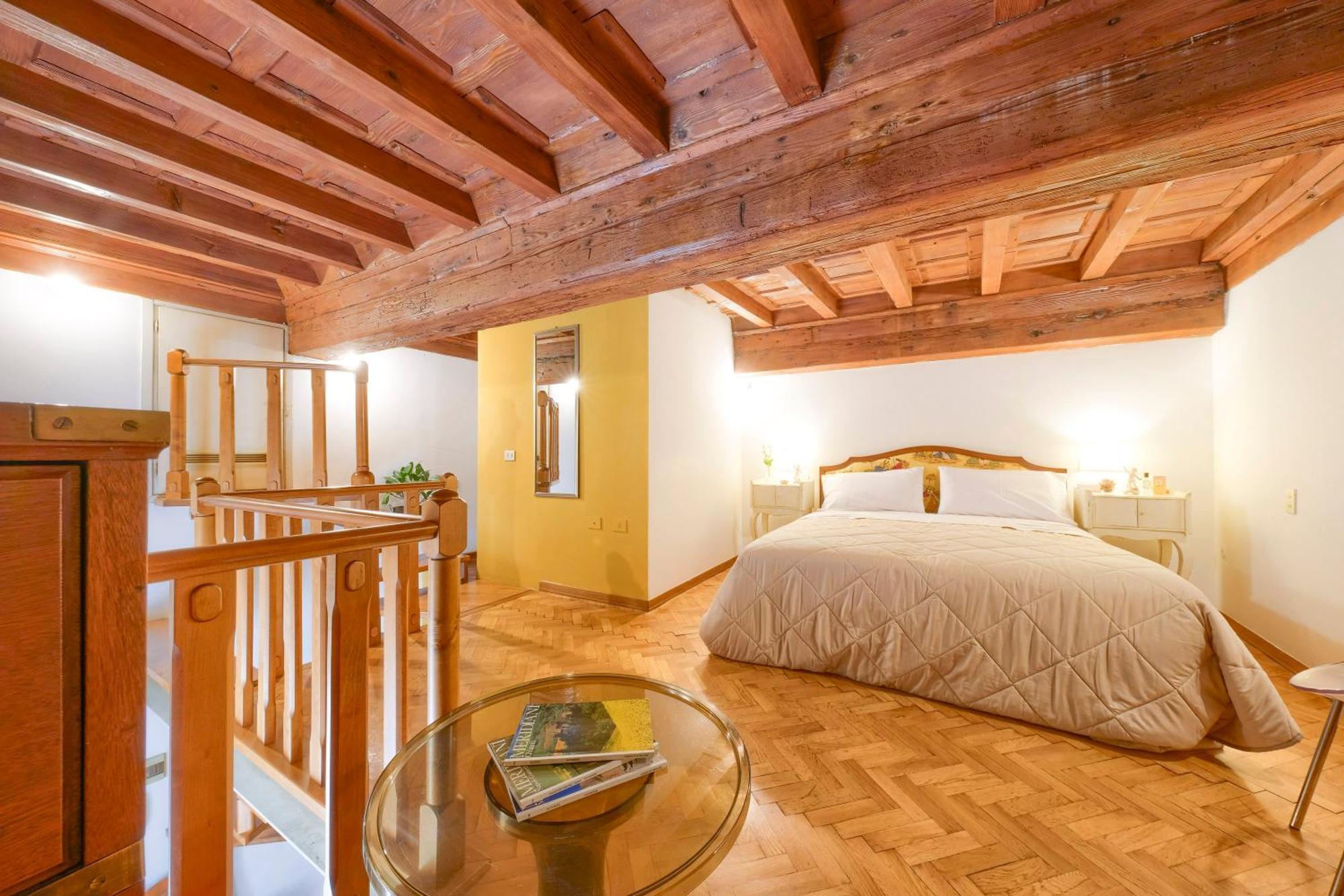 דירות פירנצה La Casa Di Dante Alighieri מראה חיצוני תמונה