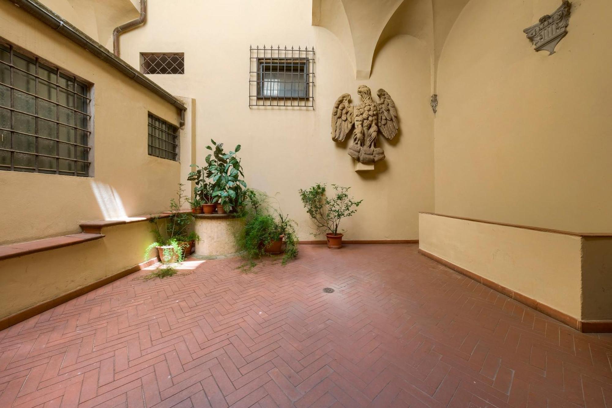דירות פירנצה La Casa Di Dante Alighieri מראה חיצוני תמונה