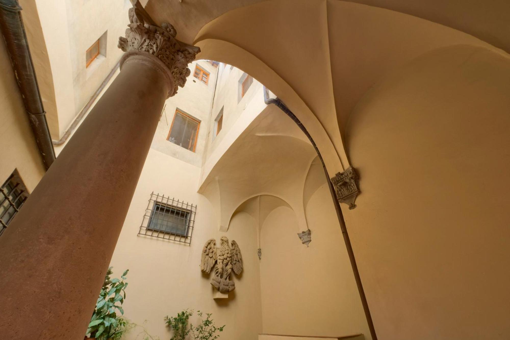 דירות פירנצה La Casa Di Dante Alighieri מראה חיצוני תמונה